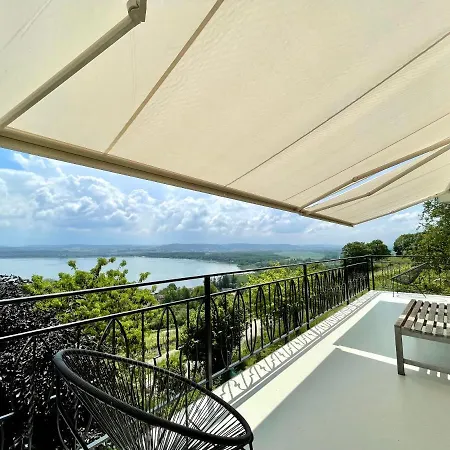 Traumhaftes Ferienhaus Mit See- Und Alpenblick *