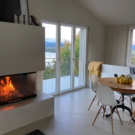 Traumhaftes Ferienhaus Mit See- Und Alpenblick וילה